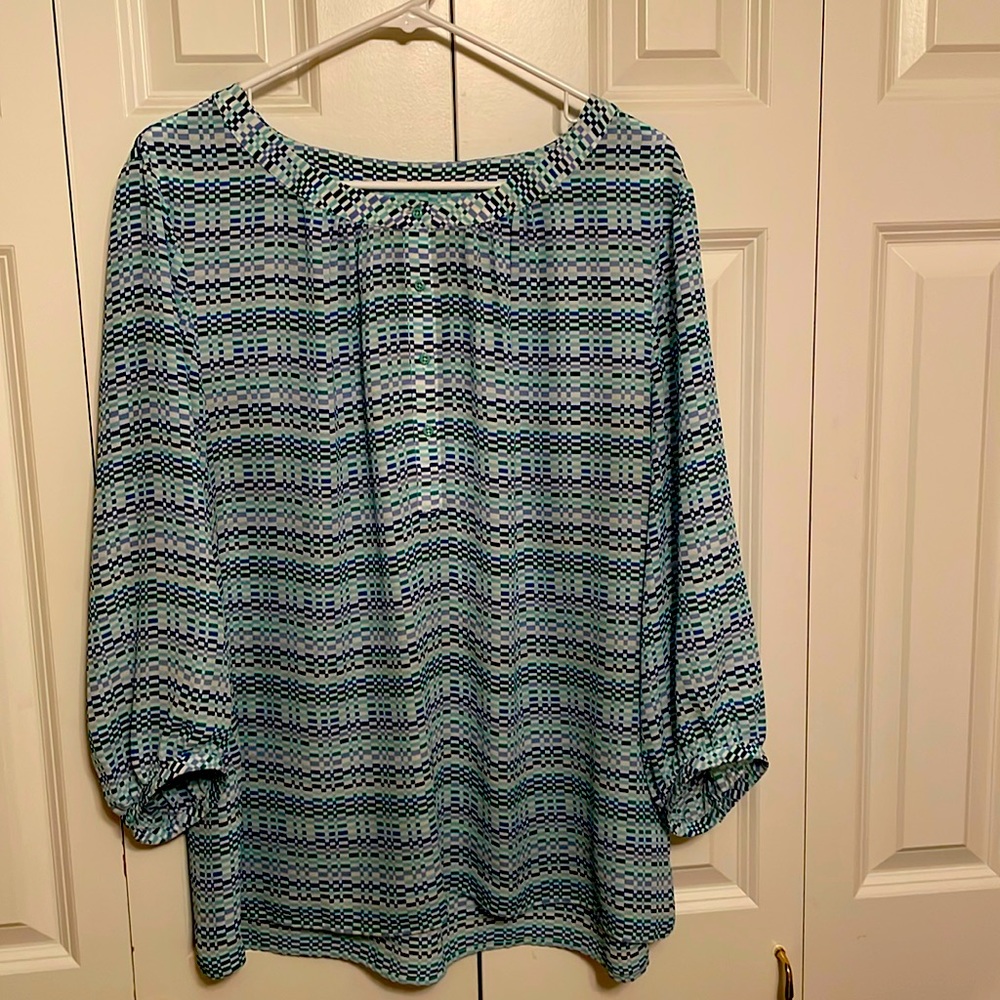 Cute XL Banana Republic Spring blouse